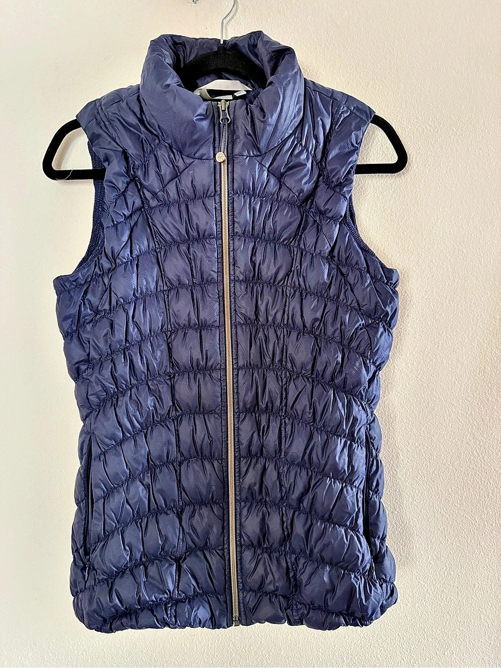 Athleta Goose Down Ruched Quilted Puffer Vest Navy Size L